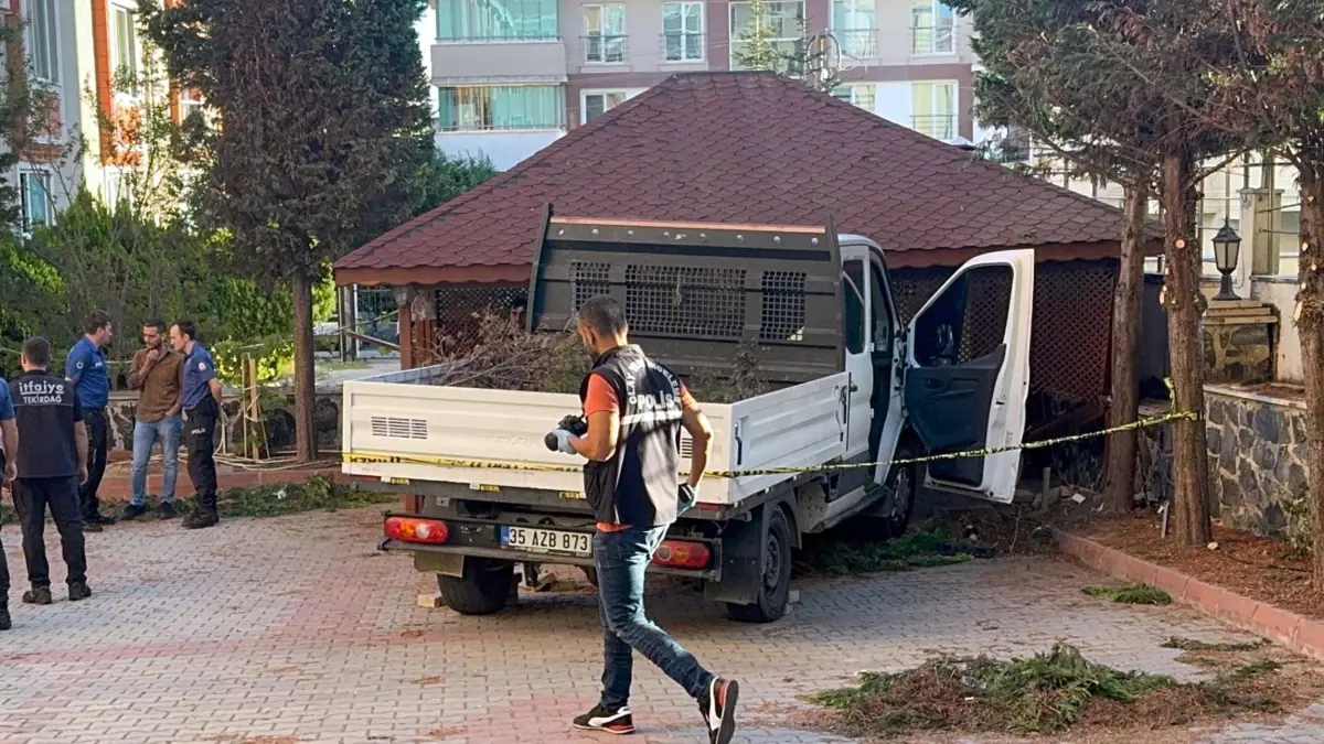 corluda kaza agac budayan isci hayatini kaybetti 1WDV5uOe