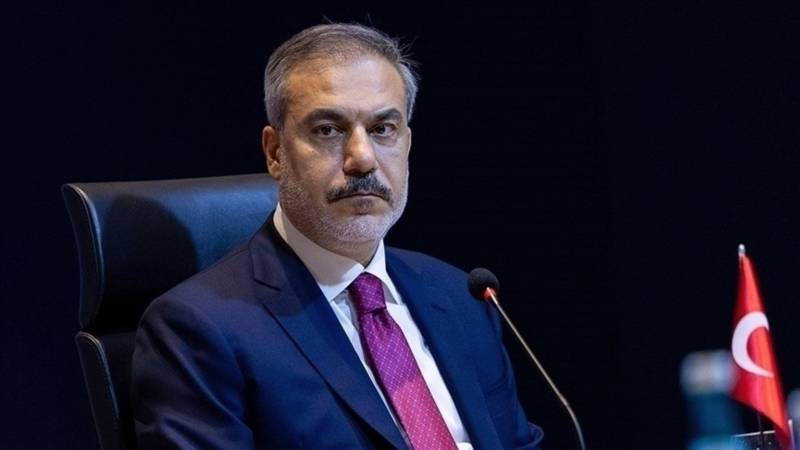 fidandan abdnin mahmud abbasa vize vermemesine iliskin aciklama stratejik faydayi onceliyoruz turkiye her zaman filistinin yaninda OmOC4gDT