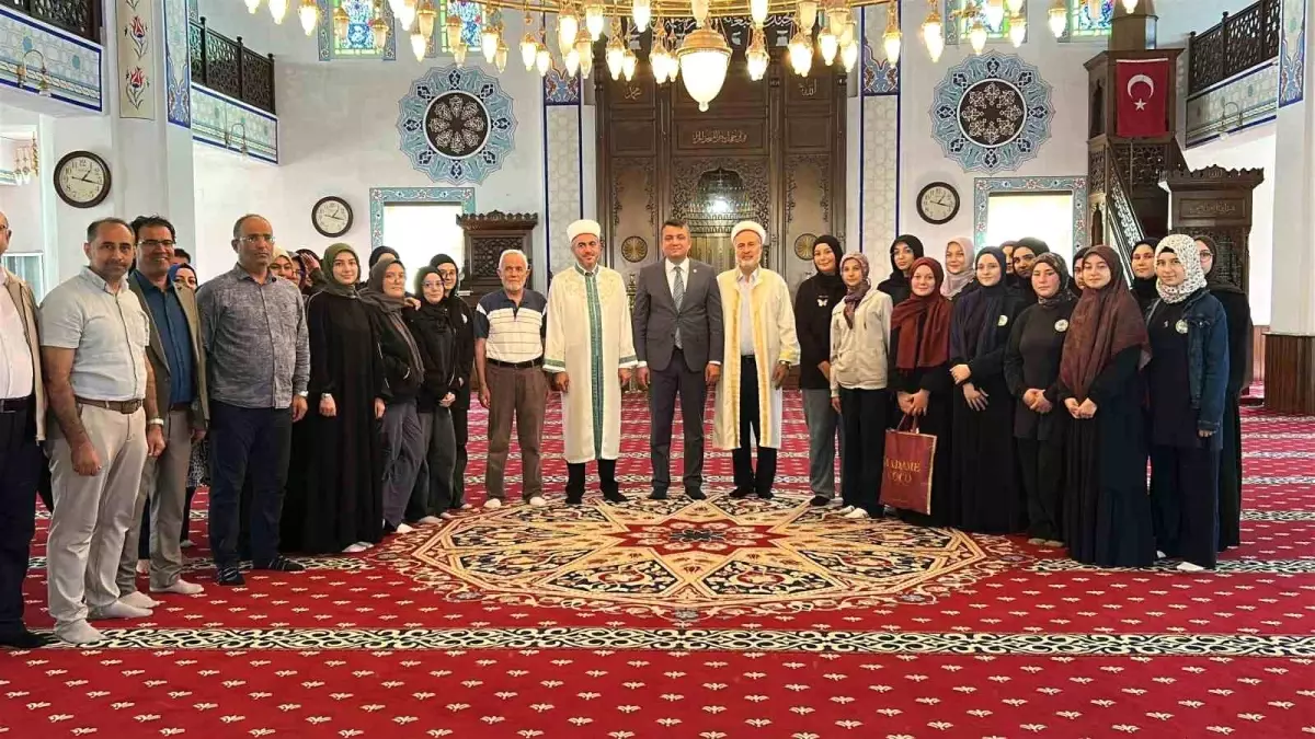 49 yilin ardindan emekli oldu imam ali tekeciye duygusal veda DgFvtGMz.jpg