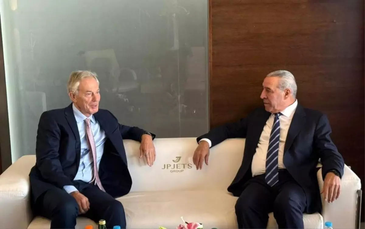 filistin devlet baskani yardimcisi al sheikh tony blair ile gazze planini gorustu EaThWeRf.jpg