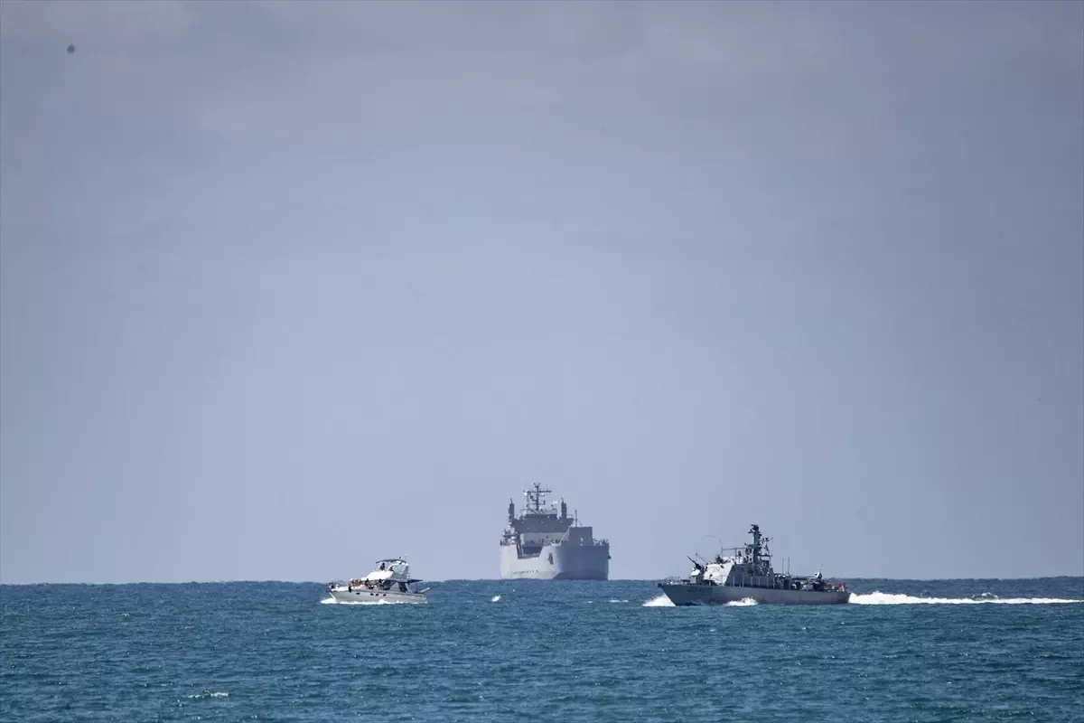 kuresel sumud filosuna el konuldu 1j4IdWBw