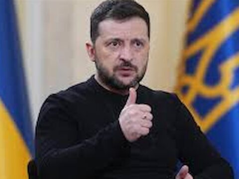 Ukrayna devlet baskani ingiltereden gizli teknoloji alacak 32icO157